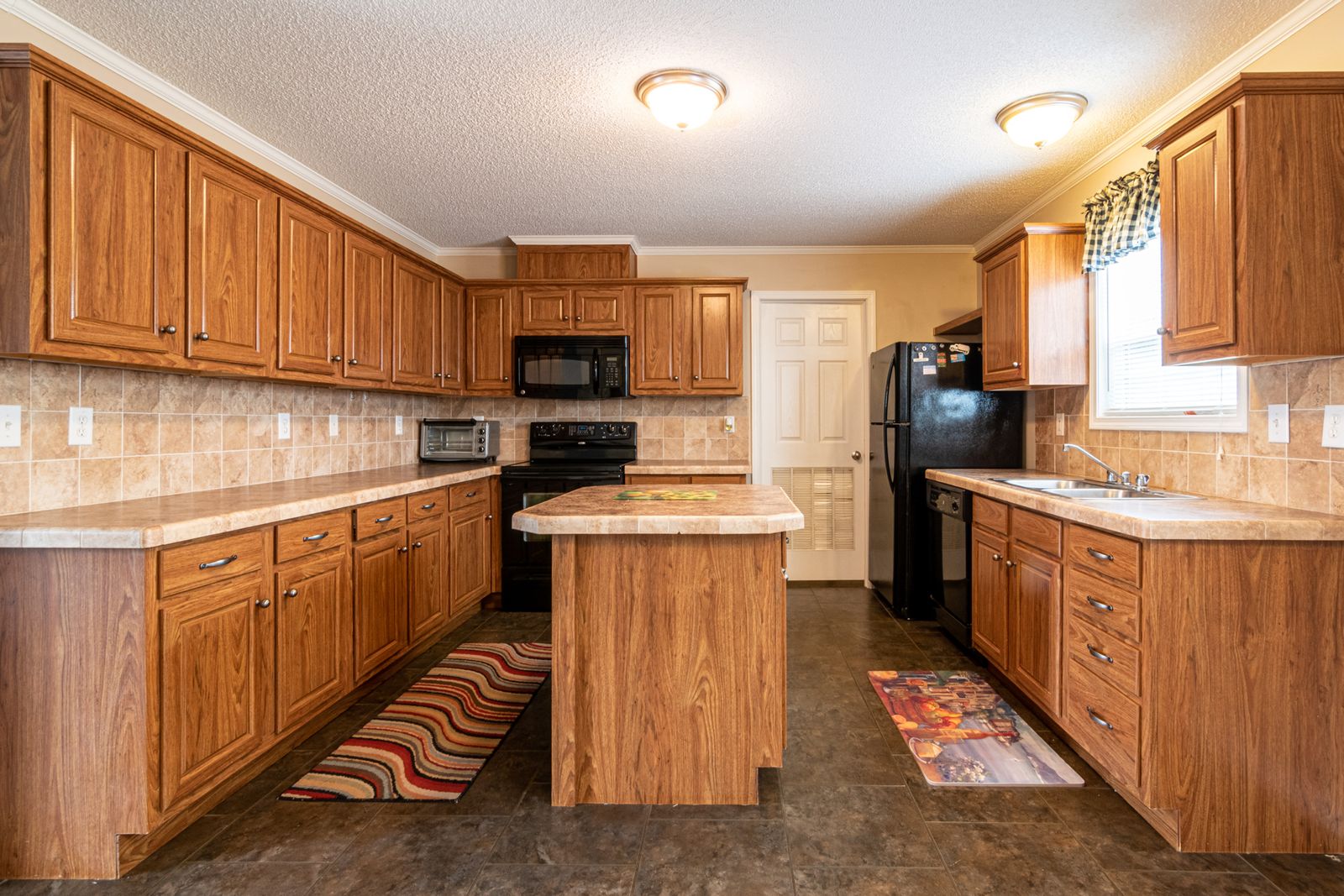 Kitchen renovation design example